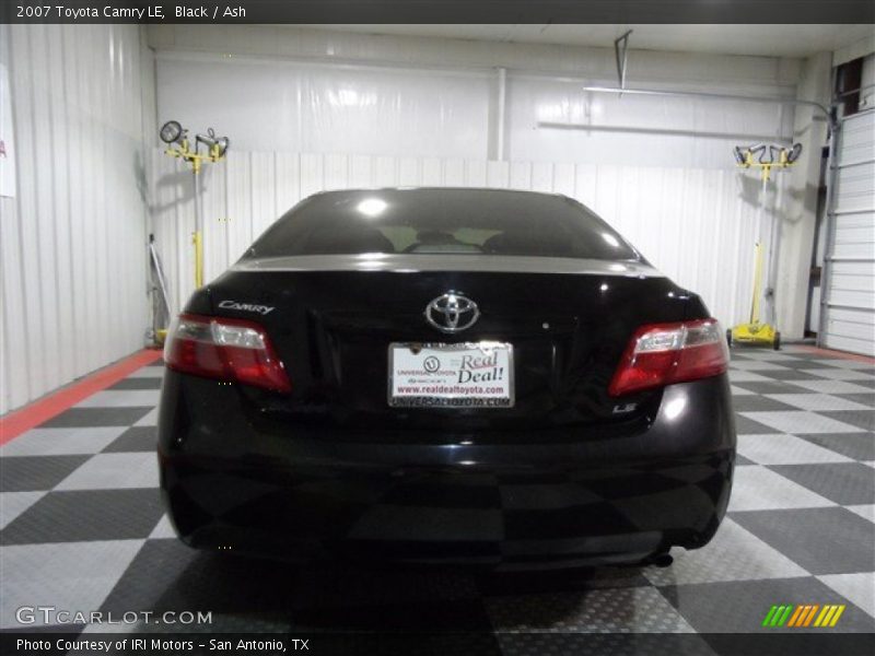 Black / Ash 2007 Toyota Camry LE