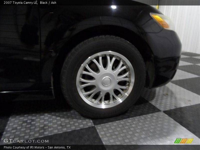 Black / Ash 2007 Toyota Camry LE