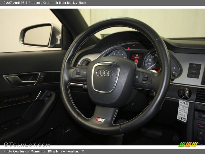 2007 S6 5.2 quattro Sedan Steering Wheel