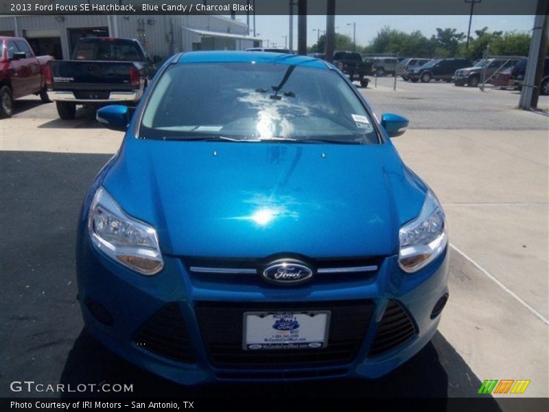 Blue Candy / Charcoal Black 2013 Ford Focus SE Hatchback