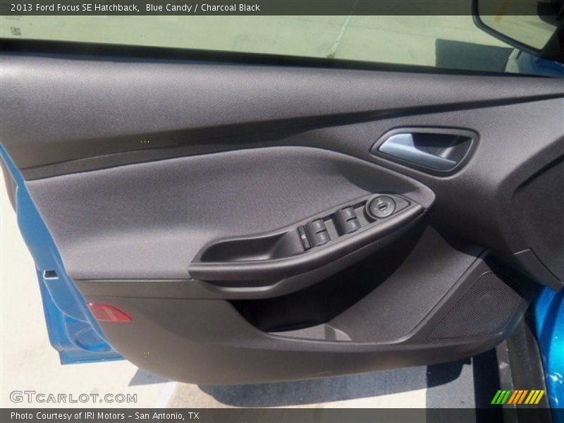 Blue Candy / Charcoal Black 2013 Ford Focus SE Hatchback
