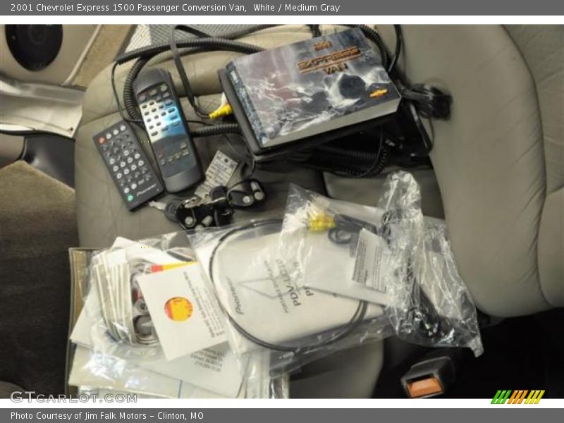White / Medium Gray 2001 Chevrolet Express 1500 Passenger Conversion Van