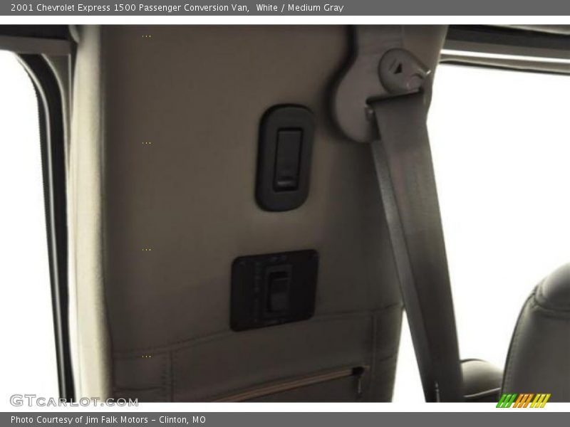 White / Medium Gray 2001 Chevrolet Express 1500 Passenger Conversion Van