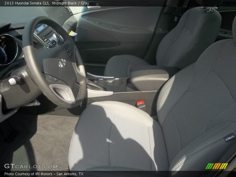 Midnight Black / Gray 2013 Hyundai Sonata GLS