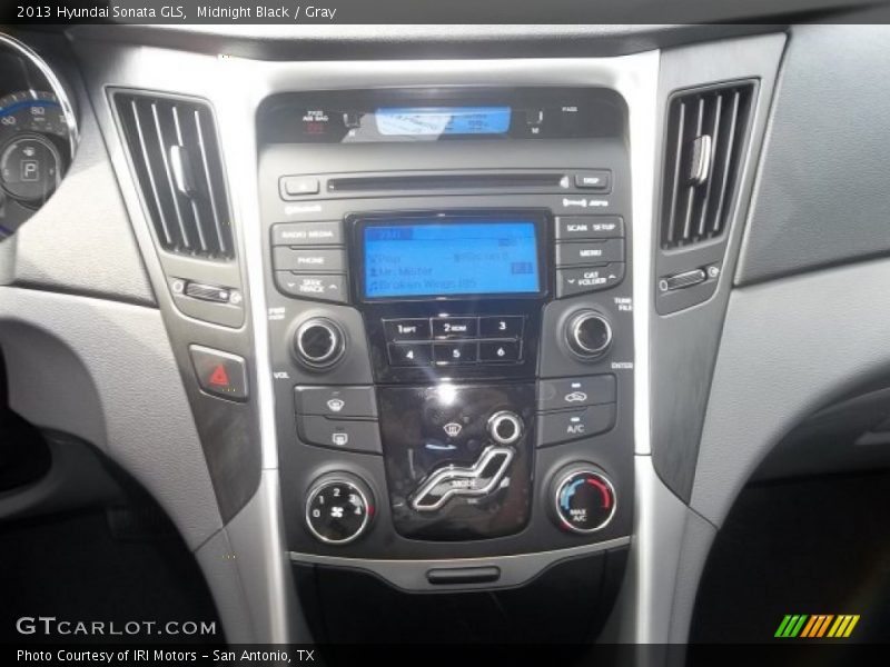 Midnight Black / Gray 2013 Hyundai Sonata GLS