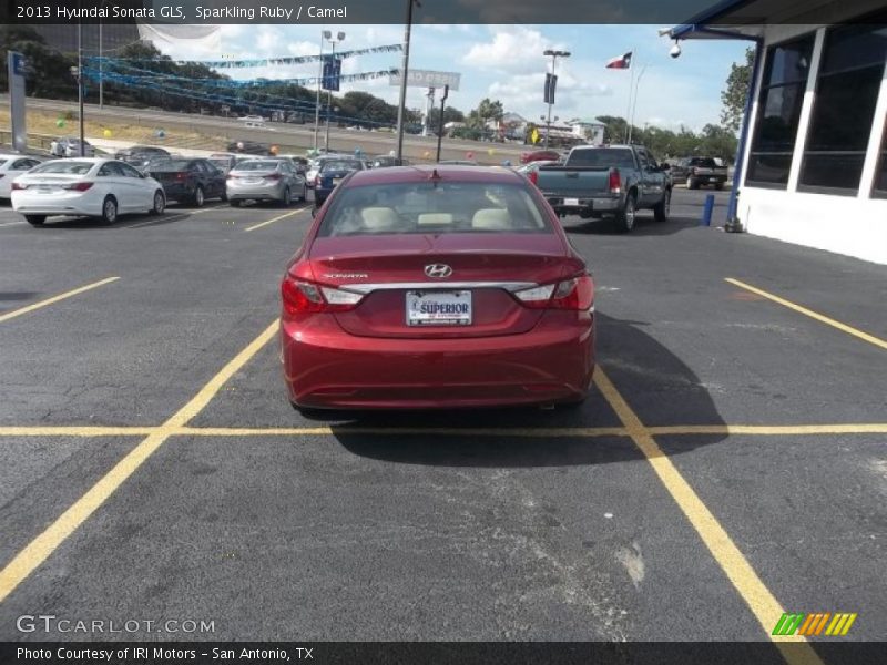 Sparkling Ruby / Camel 2013 Hyundai Sonata GLS