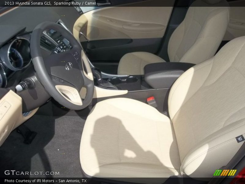 Sparkling Ruby / Camel 2013 Hyundai Sonata GLS