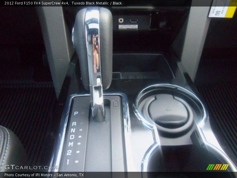 Tuxedo Black Metallic / Black 2012 Ford F150 FX4 SuperCrew 4x4