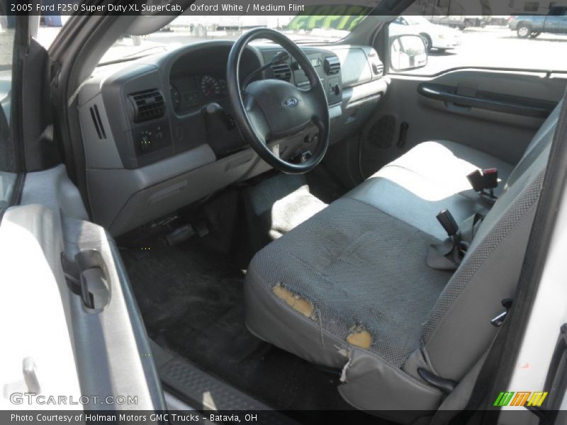 Oxford White / Medium Flint 2005 Ford F250 Super Duty XL SuperCab