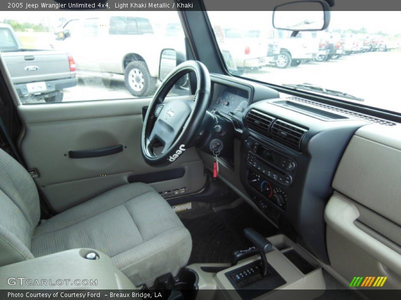 Light Khaki Metallic / Khaki 2005 Jeep Wrangler Unlimited 4x4