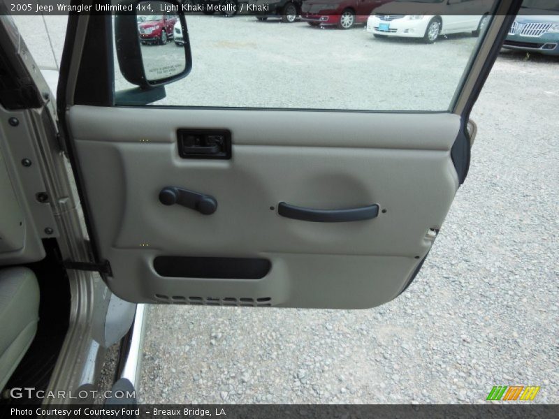 Light Khaki Metallic / Khaki 2005 Jeep Wrangler Unlimited 4x4
