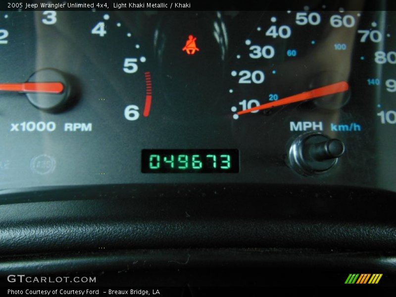 Light Khaki Metallic / Khaki 2005 Jeep Wrangler Unlimited 4x4
