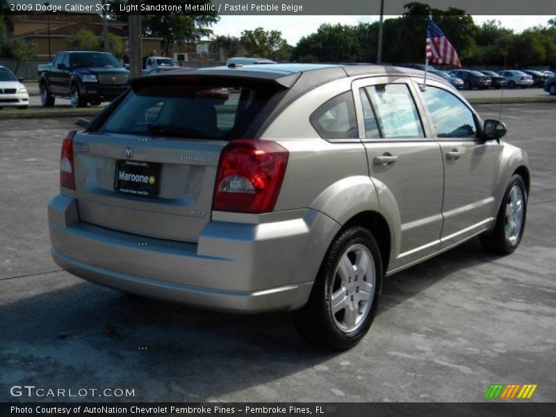 Light Sandstone Metallic / Pastel Pebble Beige 2009 Dodge Caliber SXT