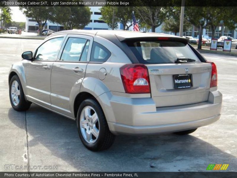 Light Sandstone Metallic / Pastel Pebble Beige 2009 Dodge Caliber SXT