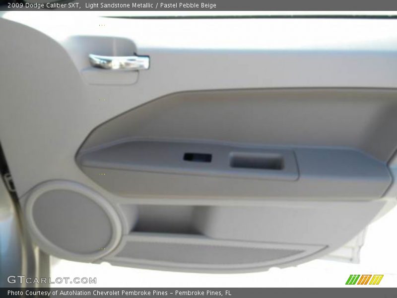Light Sandstone Metallic / Pastel Pebble Beige 2009 Dodge Caliber SXT