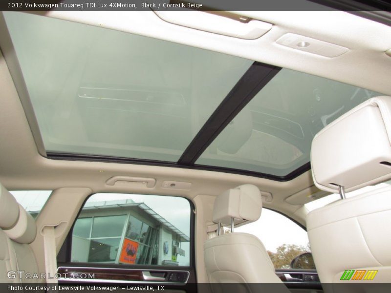 Black / Cornsilk Beige 2012 Volkswagen Touareg TDI Lux 4XMotion