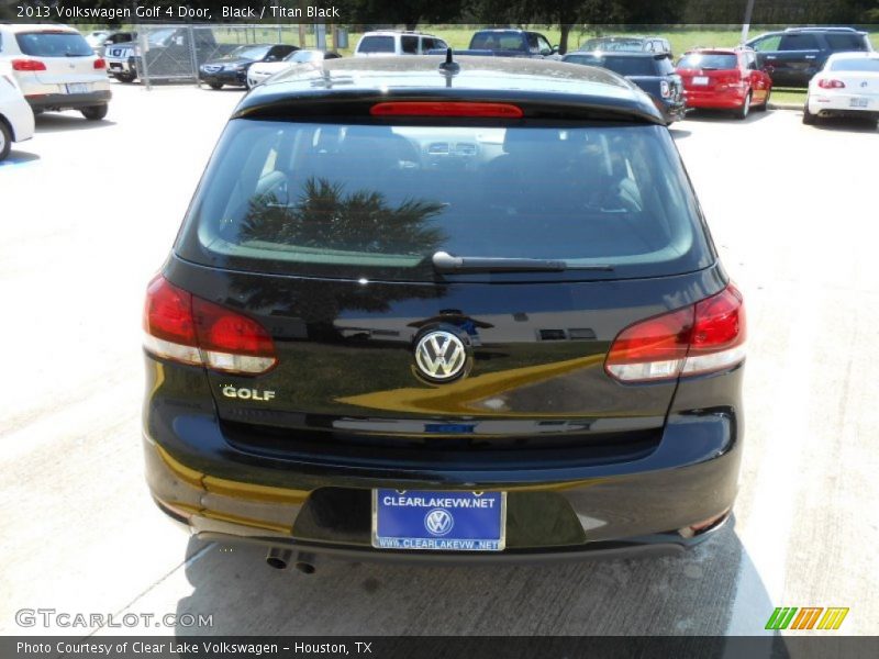 Black / Titan Black 2013 Volkswagen Golf 4 Door