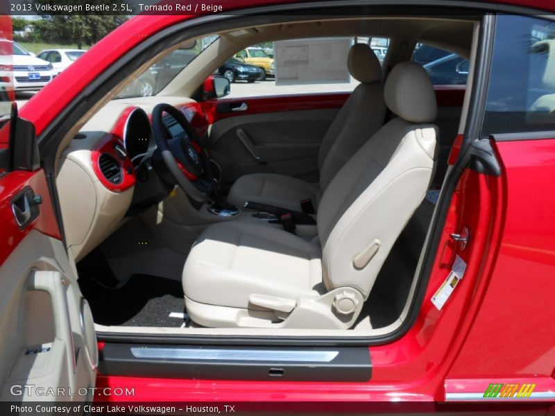 Tornado Red / Beige 2013 Volkswagen Beetle 2.5L