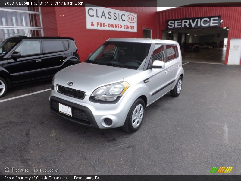 Bright Silver / Black Cloth 2013 Kia Soul 1.6