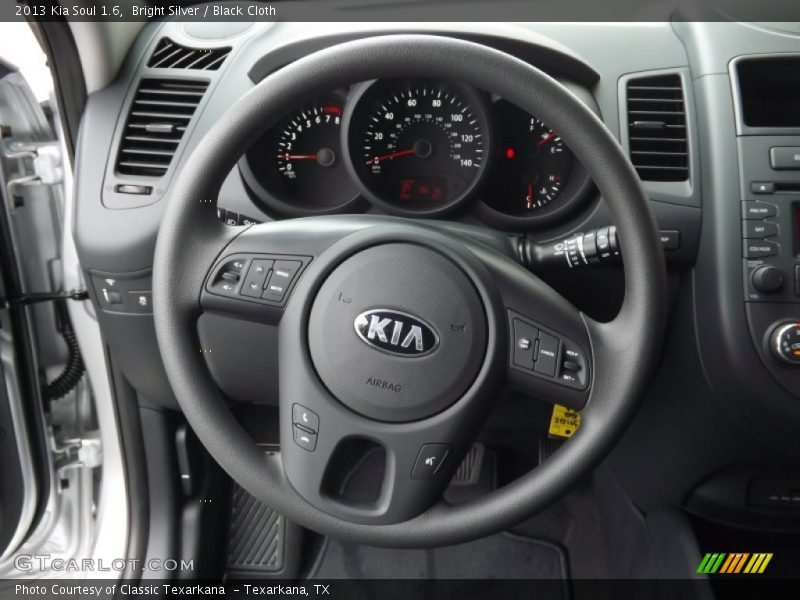 Bright Silver / Black Cloth 2013 Kia Soul 1.6