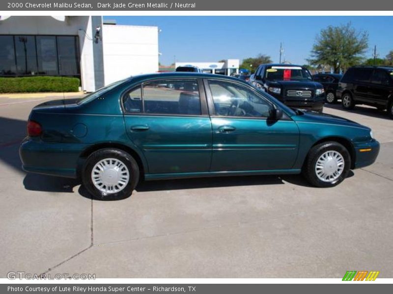 Dark Jade Green Metallic / Neutral 2000 Chevrolet Malibu Sedan