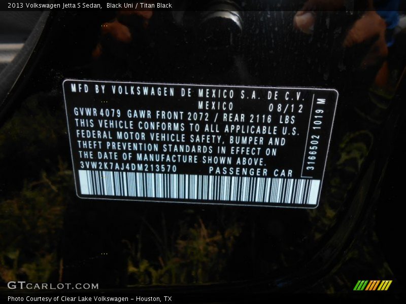 Black Uni / Titan Black 2013 Volkswagen Jetta S Sedan