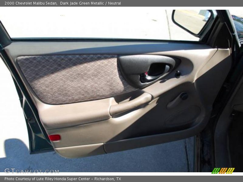 Dark Jade Green Metallic / Neutral 2000 Chevrolet Malibu Sedan