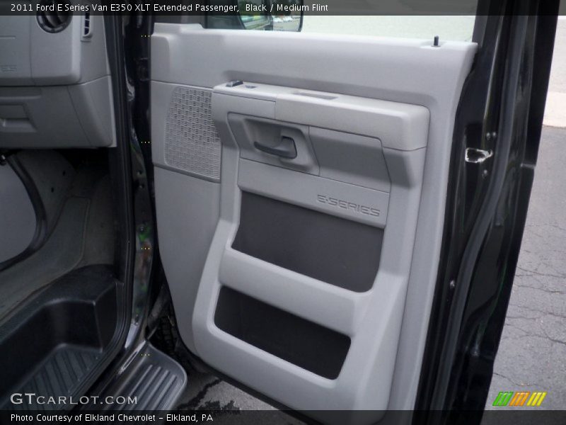 Black / Medium Flint 2011 Ford E Series Van E350 XLT Extended Passenger