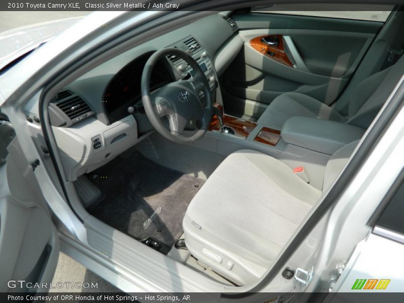 Classic Silver Metallic / Ash Gray 2010 Toyota Camry XLE