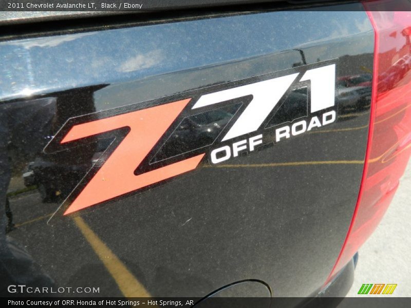 Black / Ebony 2011 Chevrolet Avalanche LT