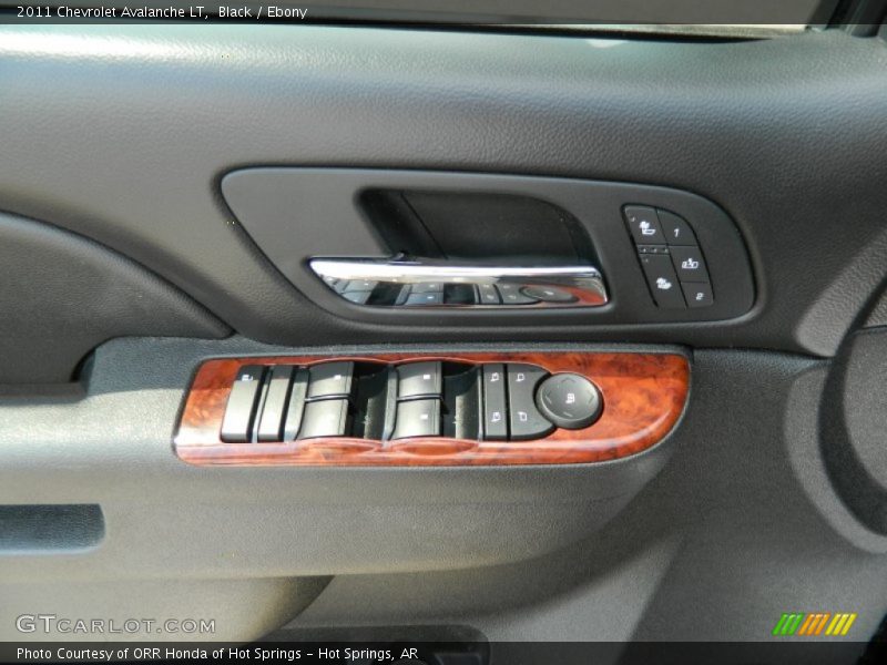 Black / Ebony 2011 Chevrolet Avalanche LT