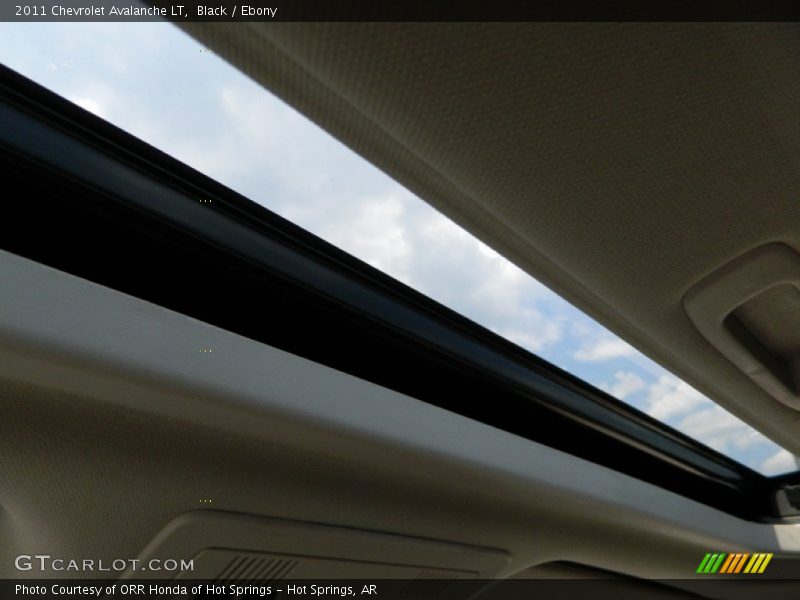 Black / Ebony 2011 Chevrolet Avalanche LT