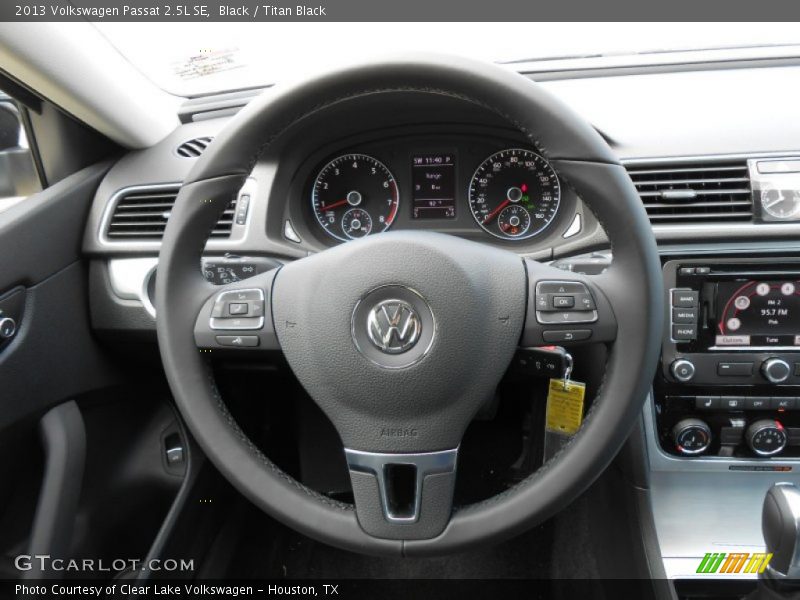 Black / Titan Black 2013 Volkswagen Passat 2.5L SE