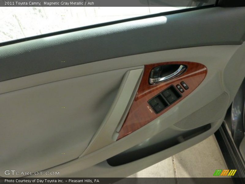 Magnetic Gray Metallic / Ash 2011 Toyota Camry