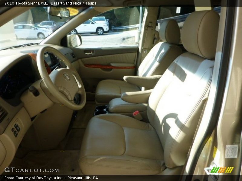 Desert Sand Mica / Taupe 2010 Toyota Sienna XLE