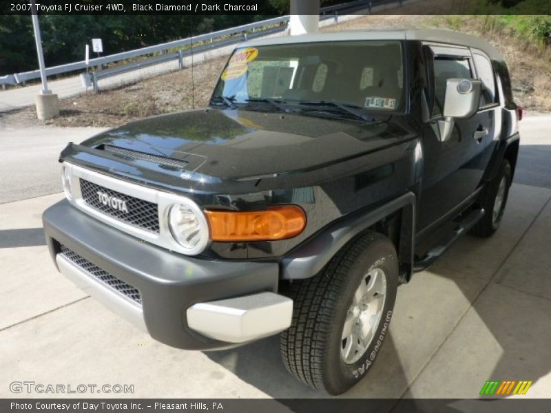 Black Diamond / Dark Charcoal 2007 Toyota FJ Cruiser 4WD