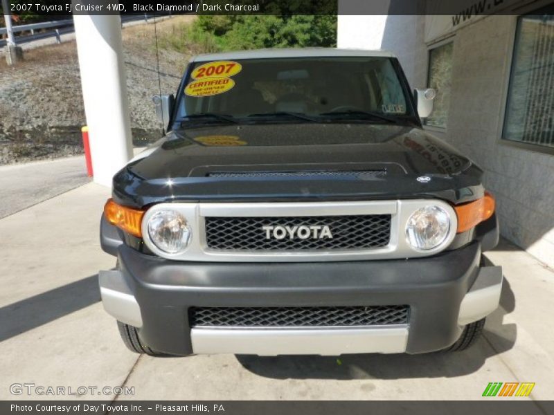 Black Diamond / Dark Charcoal 2007 Toyota FJ Cruiser 4WD