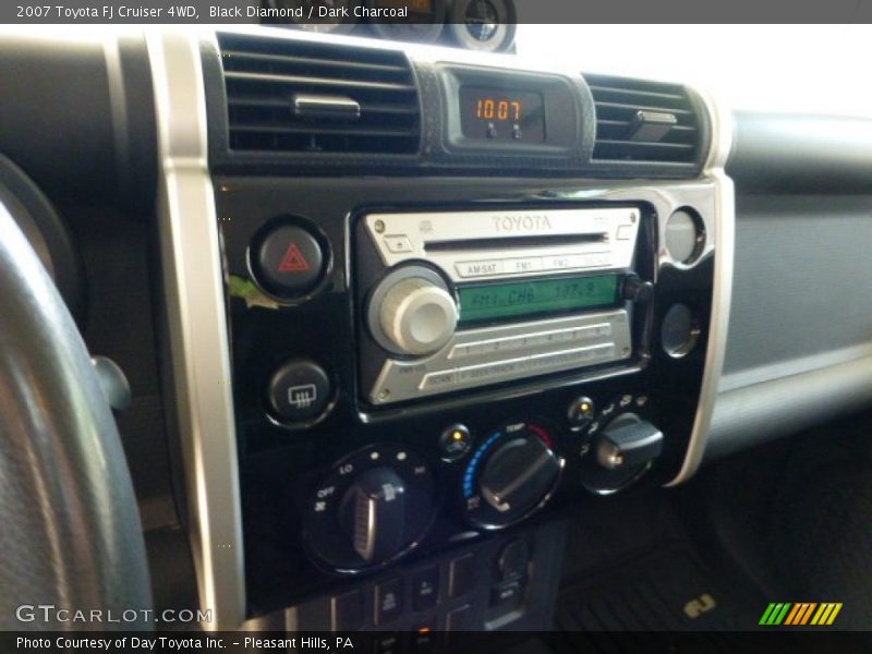 Black Diamond / Dark Charcoal 2007 Toyota FJ Cruiser 4WD