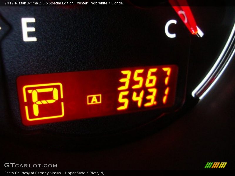 Winter Frost White / Blonde 2012 Nissan Altima 2.5 S Special Edition