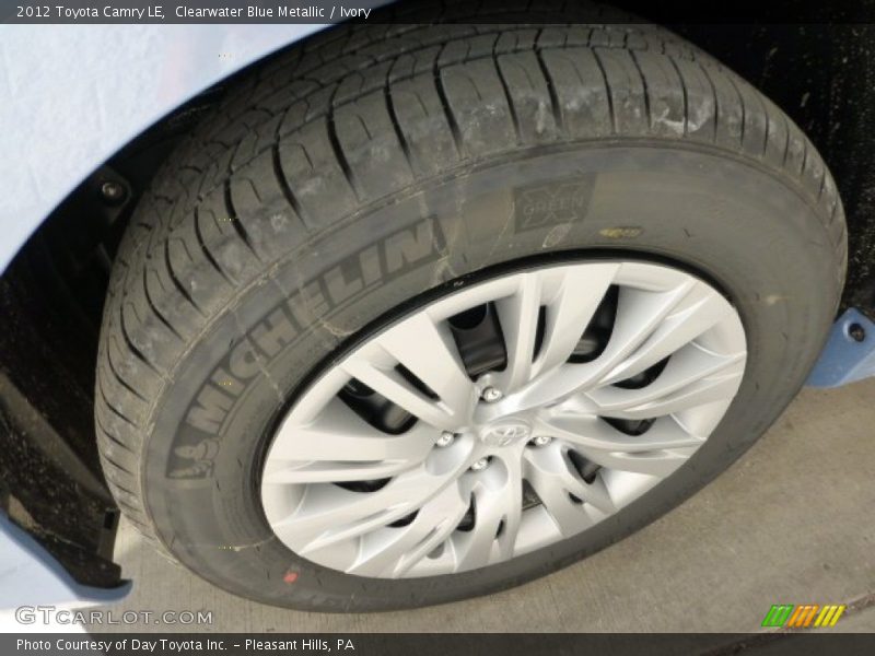 Clearwater Blue Metallic / Ivory 2012 Toyota Camry LE
