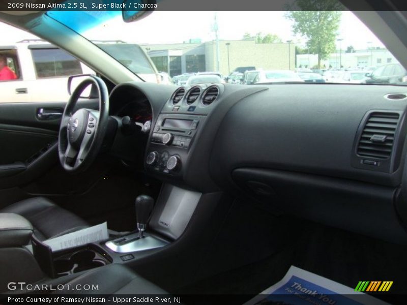 Super Black / Charcoal 2009 Nissan Altima 2.5 SL