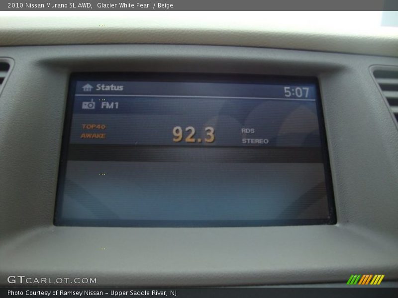 Glacier White Pearl / Beige 2010 Nissan Murano SL AWD