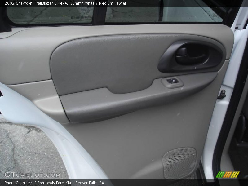 Summit White / Medium Pewter 2003 Chevrolet TrailBlazer LT 4x4