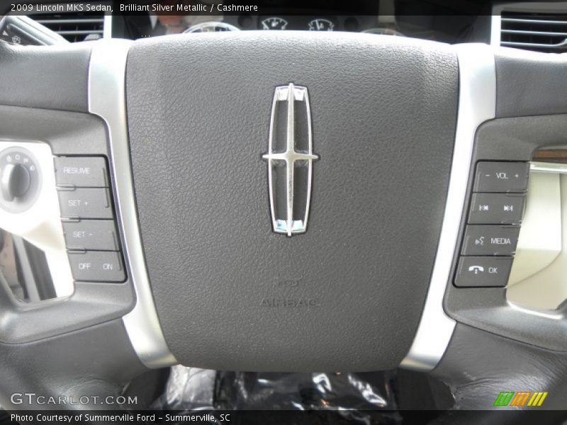 Brilliant Silver Metallic / Cashmere 2009 Lincoln MKS Sedan