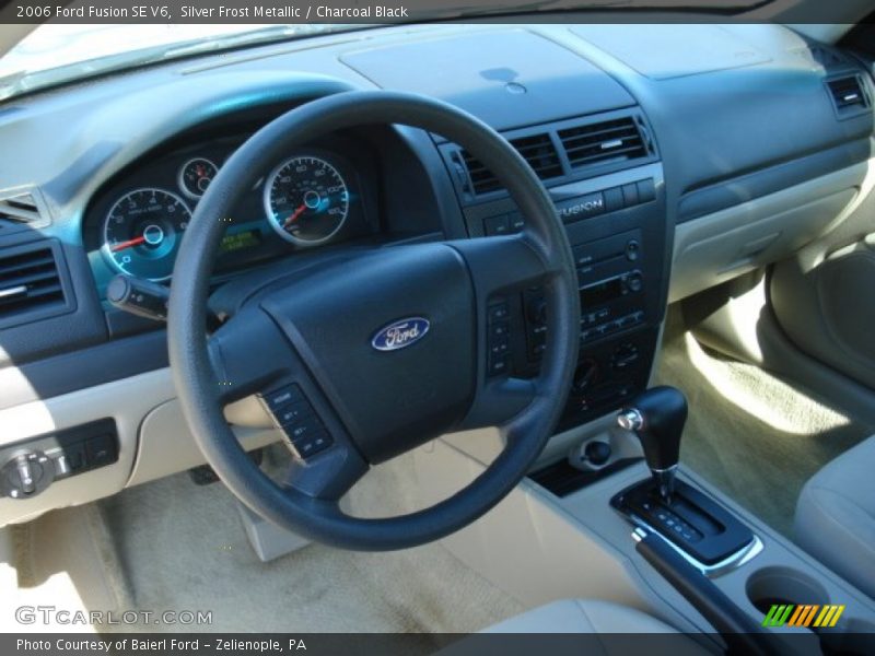 Silver Frost Metallic / Charcoal Black 2006 Ford Fusion SE V6