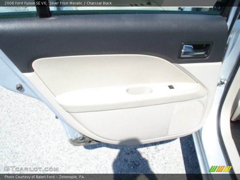 Silver Frost Metallic / Charcoal Black 2006 Ford Fusion SE V6