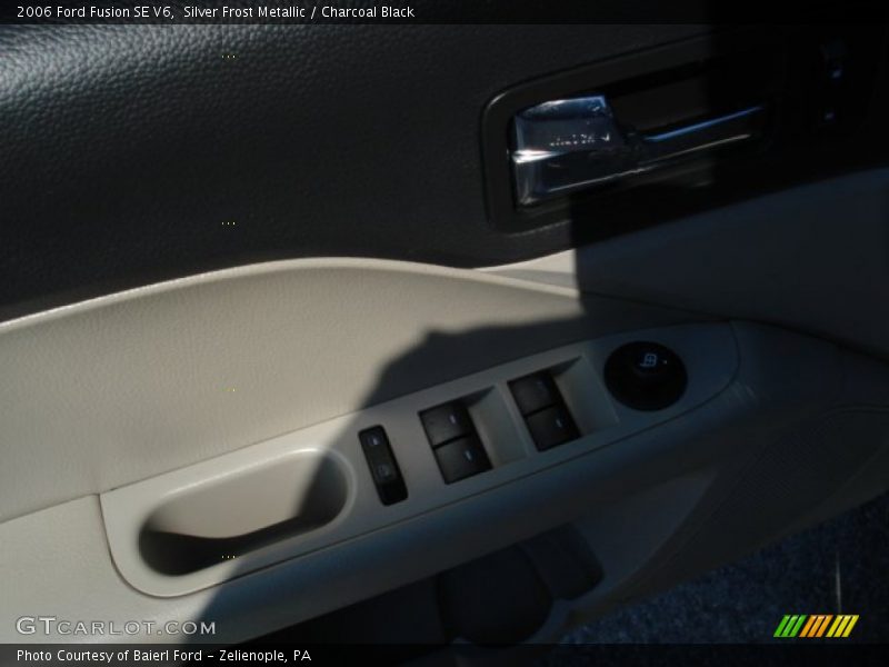 Silver Frost Metallic / Charcoal Black 2006 Ford Fusion SE V6