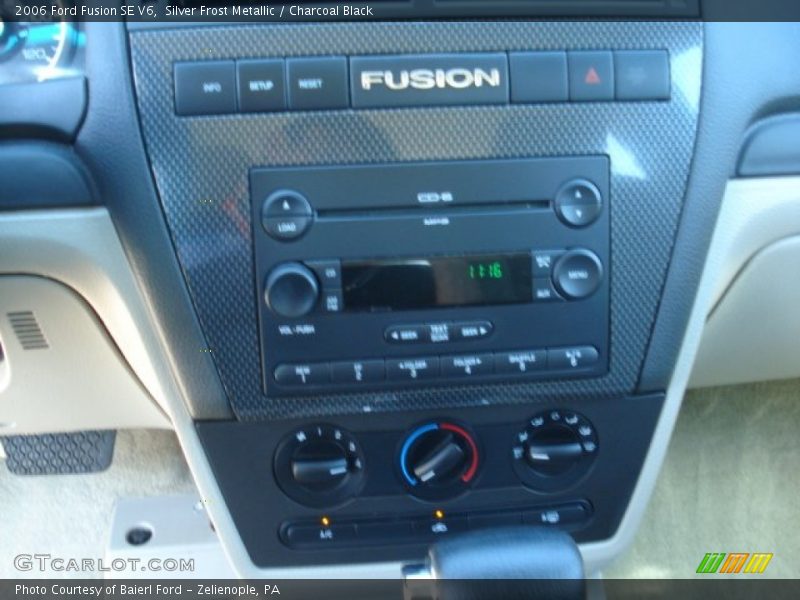 Silver Frost Metallic / Charcoal Black 2006 Ford Fusion SE V6