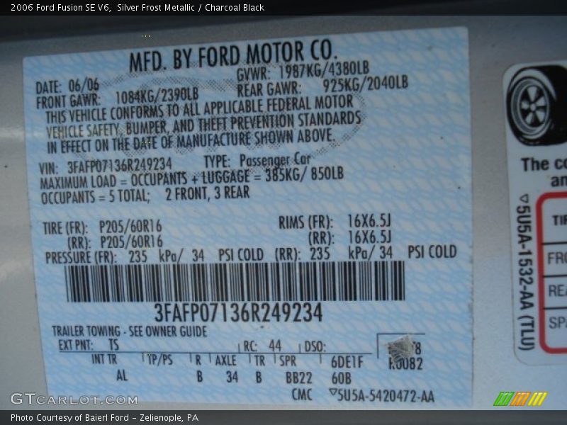 Silver Frost Metallic / Charcoal Black 2006 Ford Fusion SE V6
