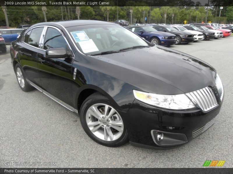 Tuxedo Black Metallic / Light Camel 2009 Lincoln MKS Sedan